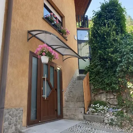 Apartma Na Klancu Kobarid