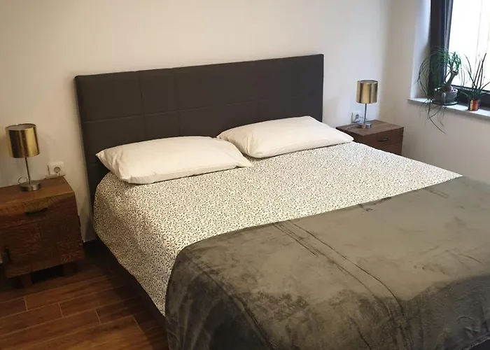 Apartma Na Klancu アパート コバリード